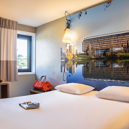 Hotel Ibis Paris Créteil Exterior foto