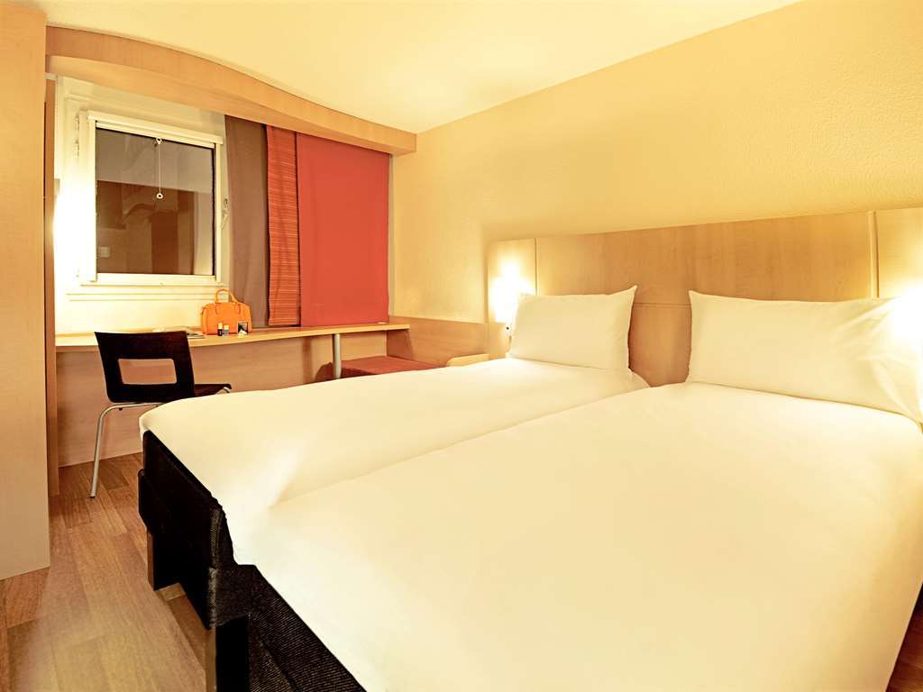 Hotel Ibis Paris Créteil Habitación foto